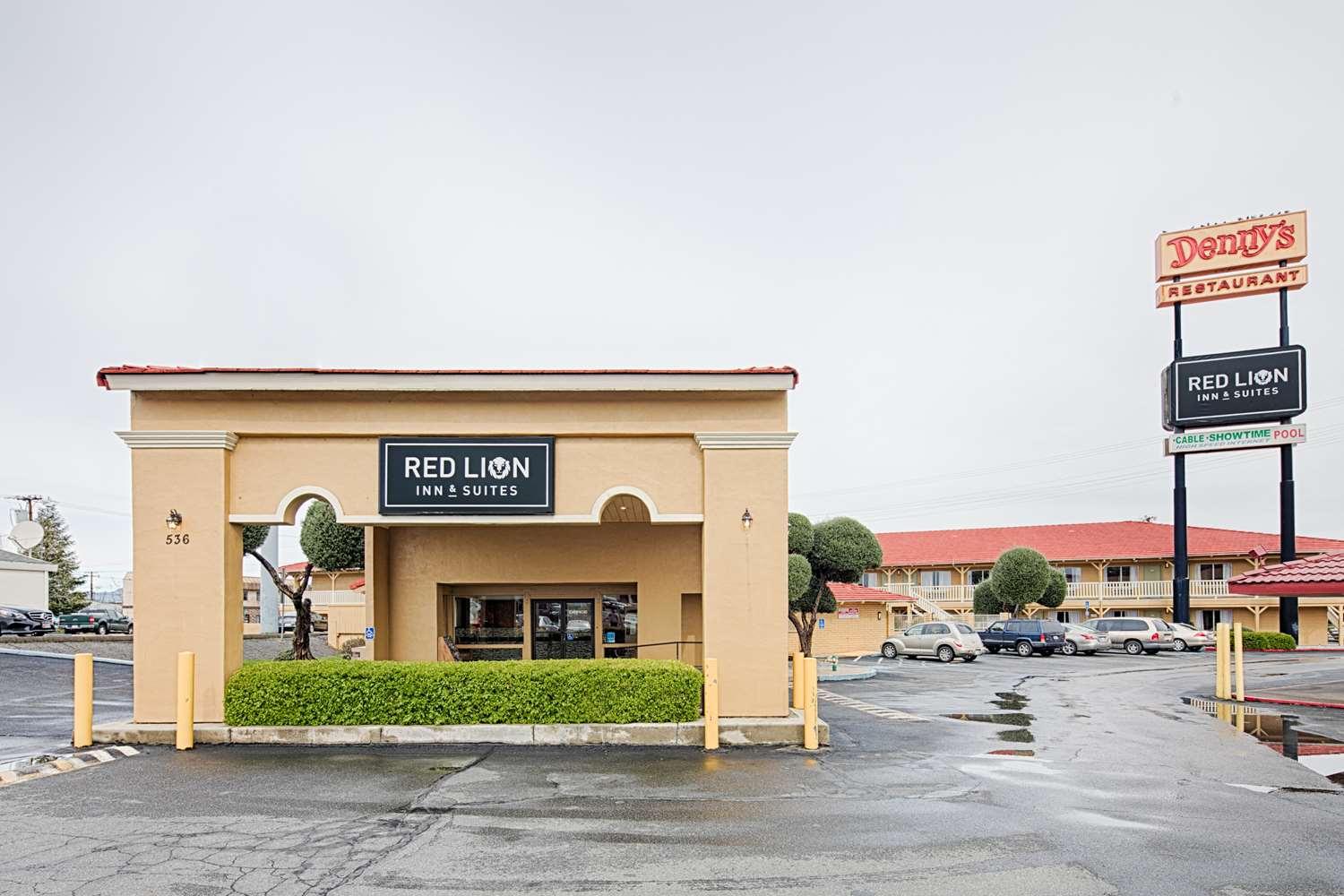 Red Lion Inn & Suites Redding Luaran gambar